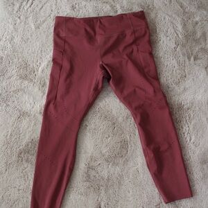 Brooks Women's Burgundy Leggings